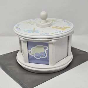 White Wooden Keepsake Memory Photo Box For Baby Rotating 6 Slots For 2.5×3.5